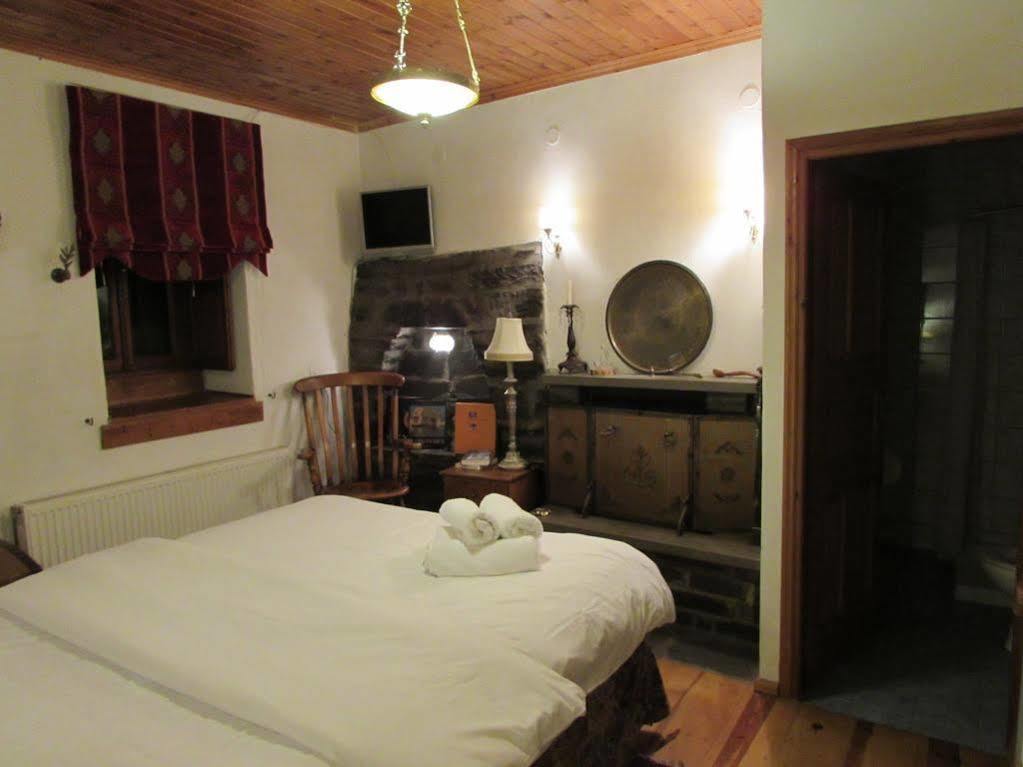 Traditional Rooms Karaouli Papigko Exterior foto