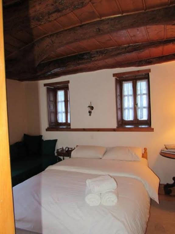Traditional Rooms Karaouli Papigko Exterior foto